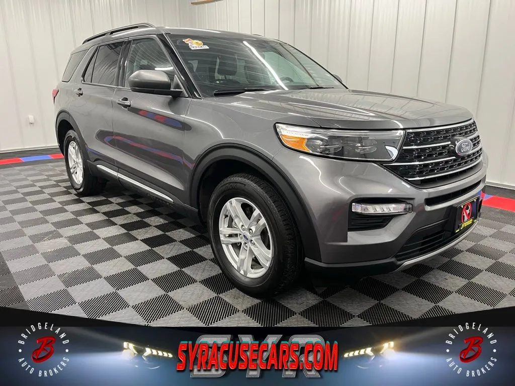 Gray 2022 Ford Explorer XLT for sale in Bridgeport, NY