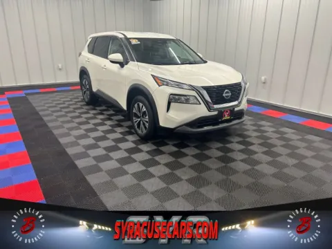 White 2023 Nissan Rogue SV for sale in Bridgeport, NY