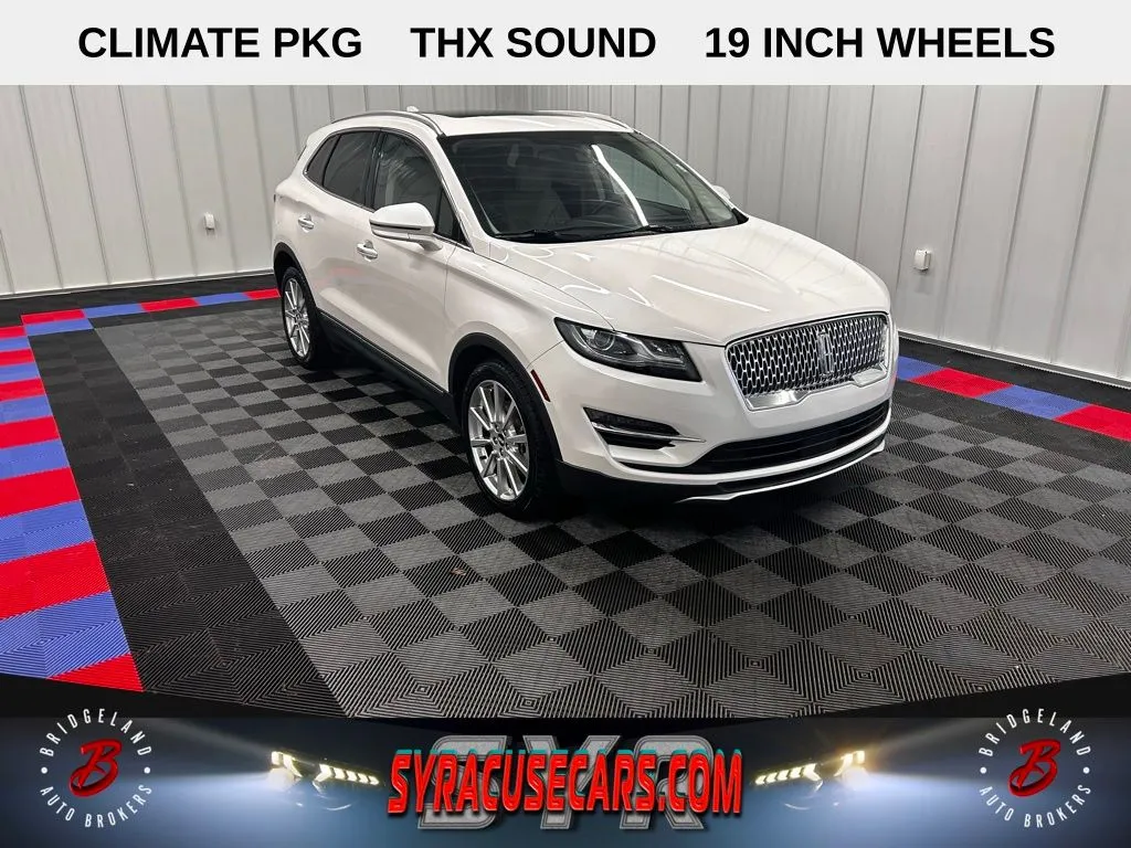 White 2019 Lincoln MKC Reserve for sale in Bridgeport, NY