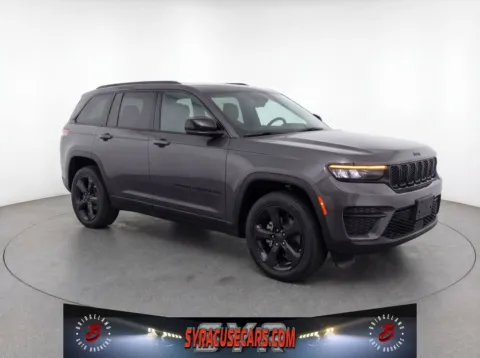 Gray 2023 Jeep Grand Cherokee Altitude X for sale in Bridgeport, NY