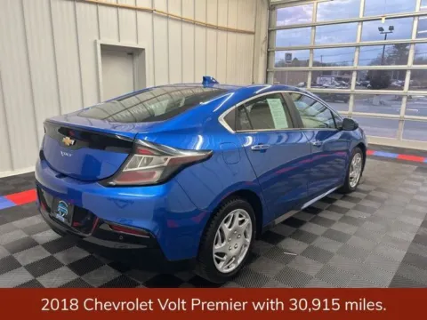 Another view of 2018 Chevrolet Volt Premier for sale in Bridgeport, NY at Bridgeland Auto Brokers