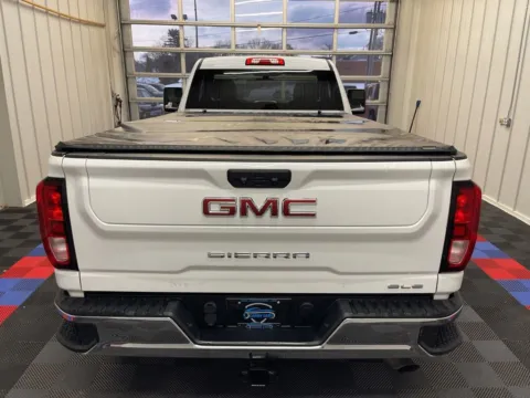 More photos of 2020 GMC Sierra 2500HD SLE at Bridgeland Auto Brokers, NY