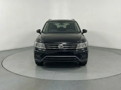 More photos of 2020 Volkswagen Tiguan 2.0T SE at Bridgeland Auto Brokers, NY