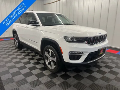 White 2023 Jeep Grand Cherokee 4xe for sale in Bridgeport, NY