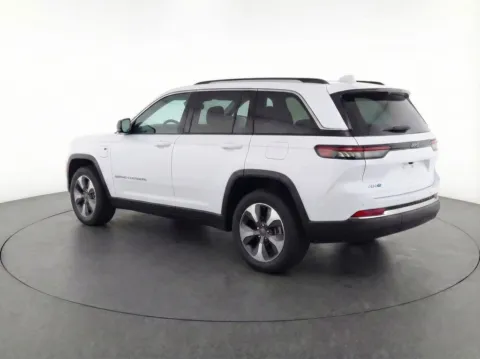 More photos of 2023 Jeep Grand Cherokee 4xe at Bridgeland Auto Brokers, NY