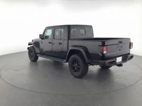 More photos of 2021 Jeep Gladiator Sport at Bridgeland Auto Brokers, NY