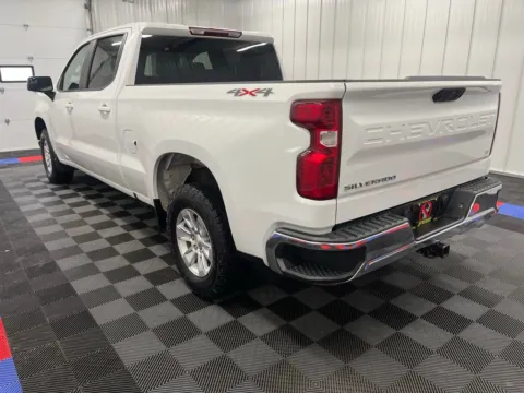 More photos of 2024 Chevrolet Silverado 1500 LT at Bridgeland Auto Brokers, NY