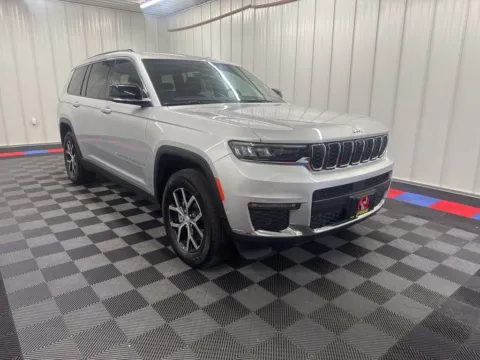 Photos of 2024 Jeep Grand Cherokee L Limited for sale in Bridgeport, NY at Bridgeland Auto Brokers