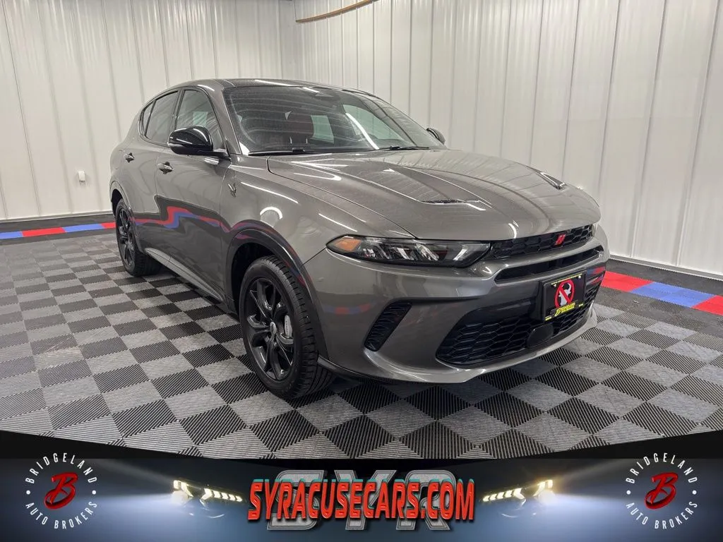 Gray 2024 Dodge Hornet R/T Plus for sale in Bridgeport, NY