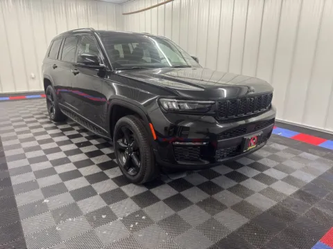 Photos of 2024 Jeep Grand Cherokee L Limited for sale in Bridgeport, NY at Bridgeland Auto Brokers