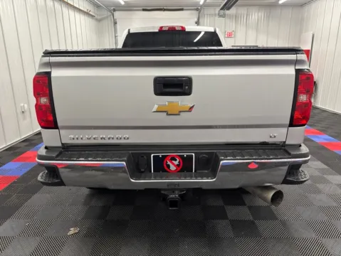 More photos of 2019 Chevrolet Silverado 2500HD LT at Bridgeland Auto Brokers, NY