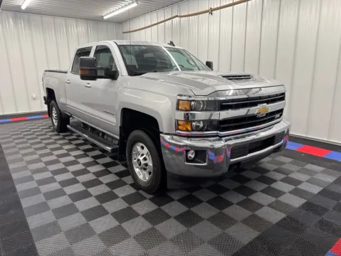 Photos of 2019 Chevrolet Silverado 2500HD LT for sale in Bridgeport, NY at Bridgeland Auto Brokers