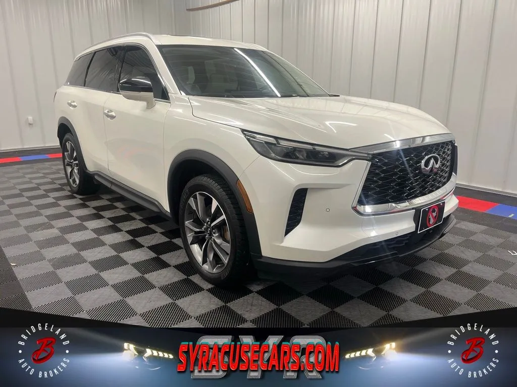 White 2023 INFINITI QX60 LUXE for sale in Bridgeport, NY