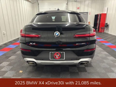 Another view of 2025 BMW X4 xDrive30i for sale in Bridgeport, NY at Bridgeland Auto Brokers