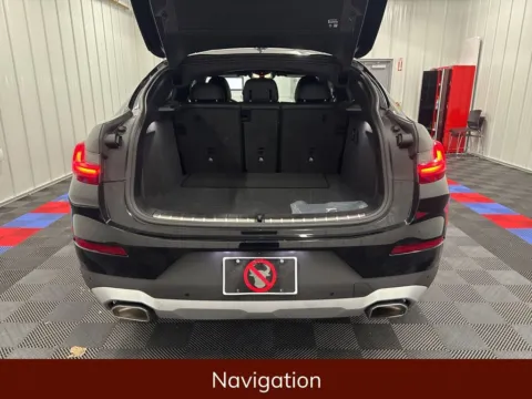 More photos of 2025 BMW X4 xDrive30i at Bridgeland Auto Brokers, NY