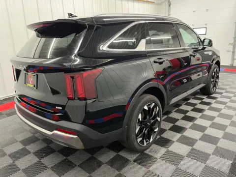 Photos of 2025 Kia Sorento X-Line EX for sale in Bridgeport, NY at Bridgeland Auto Brokers