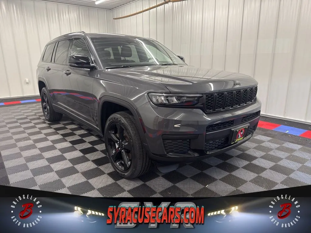 2023 Jeep Grand Cherokee L Altitude for sale in Bridgeport, NY