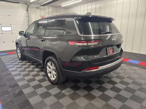 More photos of 2023 Jeep Grand Cherokee L Limited at Bridgeland Auto Brokers, NY