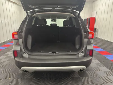 More photos of 2025 Ford Escape Platinum at Bridgeland Auto Brokers, NY