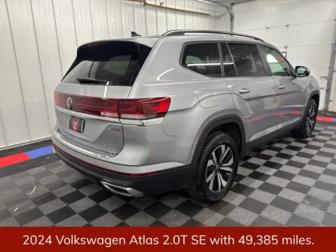 Another view of 2024 Volkswagen Atlas 2.0T SE for sale in Bridgeport, NY at Bridgeland Auto Brokers