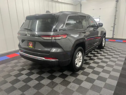 Photos of 2025 Jeep Grand Cherokee Laredo X for sale in Bridgeport, NY at Bridgeland Auto Brokers