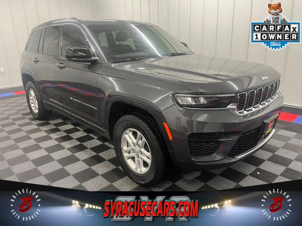 Gray 2025 Jeep Grand Cherokee Laredo X for sale in Bridgeport, NY