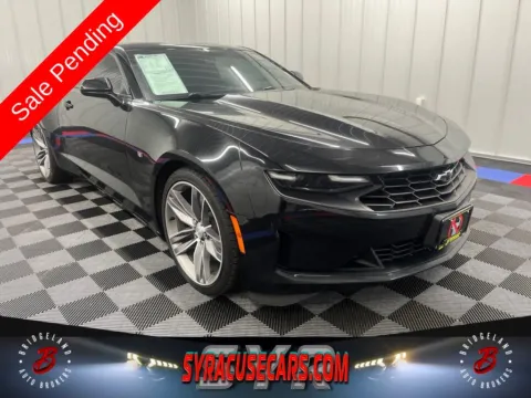 Black 2020 Chevrolet Camaro 1LT for sale in Bridgeport, NY
