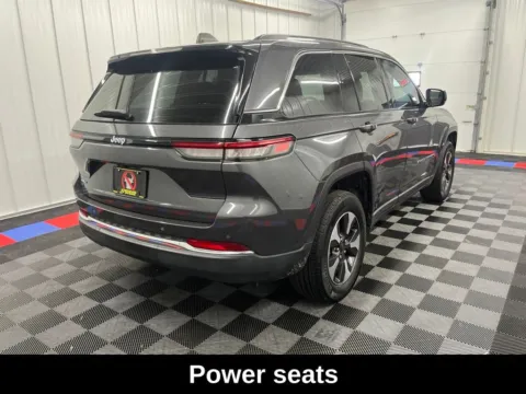Another view of 2022 Jeep Grand Cherokee 4xe for sale in Bridgeport, NY at Bridgeland Auto Brokers