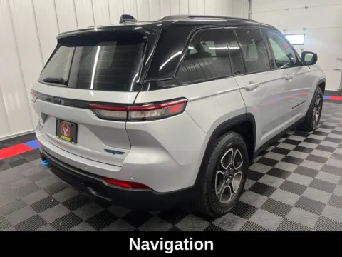 Another view of 2022 Jeep Grand Cherokee Trailhawk 4xe for sale in Bridgeport, NY at Bridgeland Auto Brokers