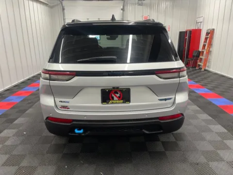 Another view of 2022 Jeep Grand Cherokee Trailhawk 4xe for sale in Bridgeport, NY at Bridgeland Auto Brokers