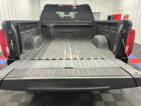 More photos of 2024 GMC Sierra 1500 AT4 at Bridgeland Auto Brokers, NY