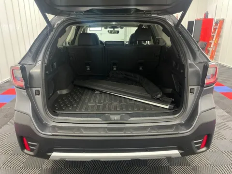 More photos of 2022 Subaru Outback Limited at Bridgeland Auto Brokers, NY