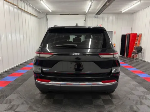 More photos of 2024 Jeep Grand Cherokee 4xe at Bridgeland Auto Brokers, NY