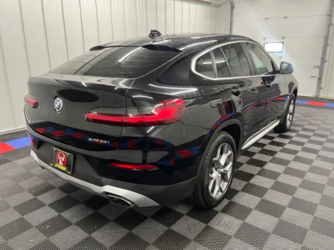 Another view of 2025 BMW X4 xDrive30i for sale in Bridgeport, NY at Bridgeland Auto Brokers