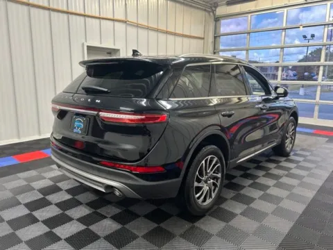 More photos of 2022 Lincoln Corsair Standard at Bridgeland Auto Brokers, NY