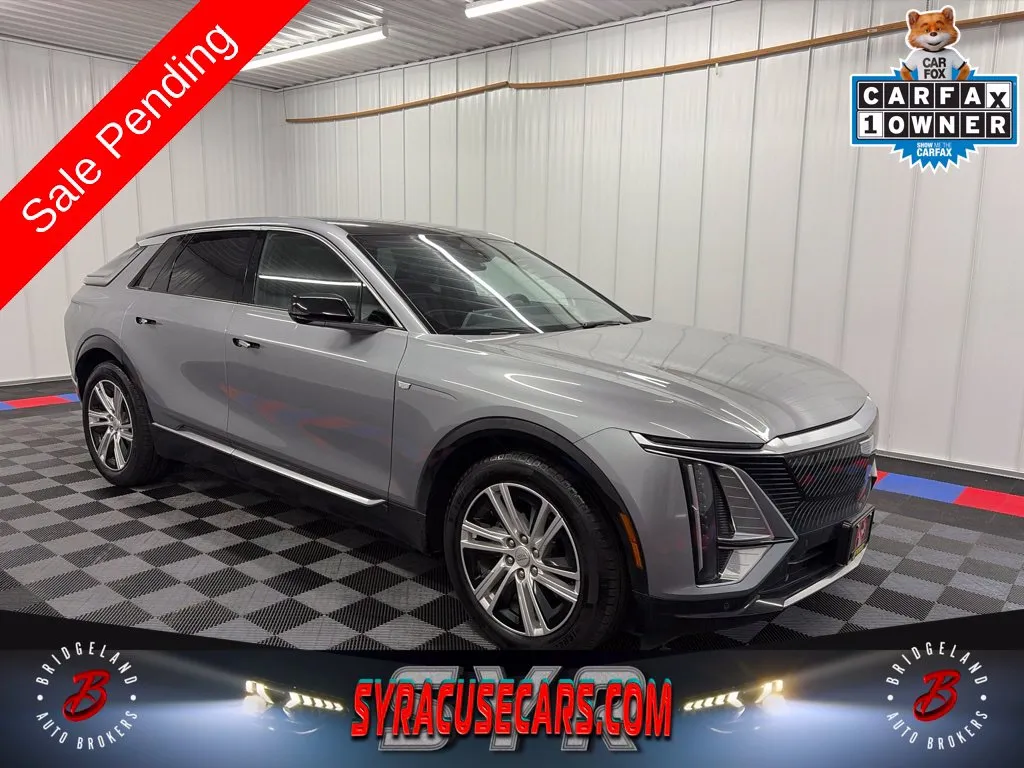 2024 Cadillac LYRIQ Tech
