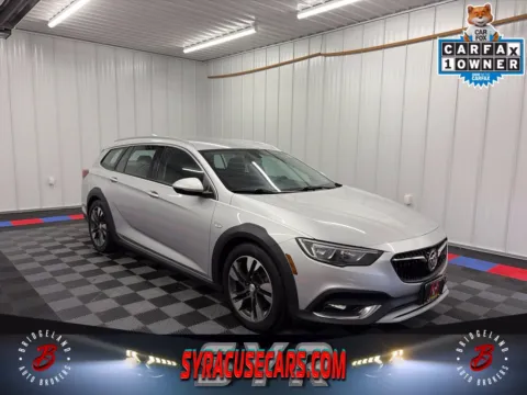 Silver 2018 Buick Regal TourX Preferred for sale in Bridgeport, NY
