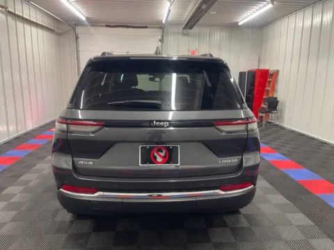 More photos of 2023 Jeep Grand Cherokee Laredo at Bridgeland Auto Brokers, NY
