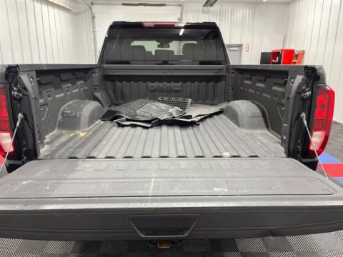 More photos of 2024 GMC Sierra 2500 HD SLE at Bridgeland Auto Brokers, NY