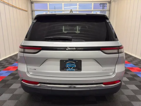 More photos of 2024 Jeep Grand Cherokee Laredo X at Bridgeland Auto Brokers, NY