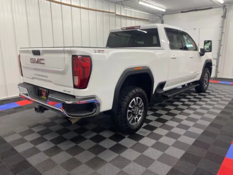 More photos of 2024 GMC Sierra 2500HD SLE at Bridgeland Auto Brokers, NY