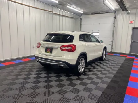 More photos of 2017 Mercedes-Benz GLA 250 at Bridgeland Auto Brokers, NY