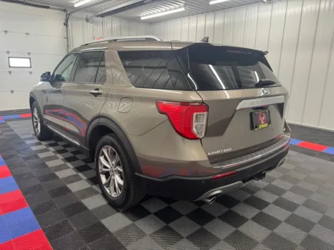 More photos of 2021 Ford Explorer Limited at Bridgeland Auto Brokers, NY
