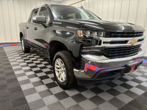 Photos of 2021 Chevrolet Silverado 1500 LT for sale in Bridgeport, NY at Bridgeland Auto Brokers