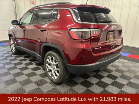 Another view of 2022 Jeep Compass Latitude Lux for sale in Bridgeport, NY at Bridgeland Auto Brokers