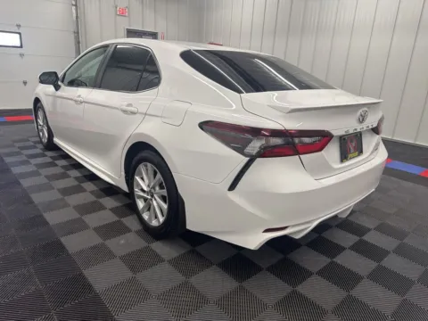 More photos of 2022 Toyota Camry SE at Bridgeland Auto Brokers, NY