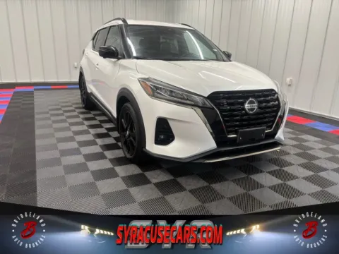 White 2021 Nissan Kicks SR for sale in Bridgeport, NY