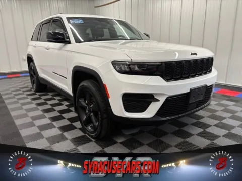 White 2023 Jeep Grand Cherokee Altitude for sale in Bridgeport, NY