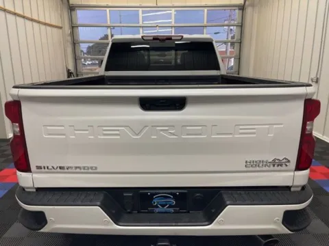 More photos of 2023 Chevrolet Silverado 3500HD High Country at Bridgeland Auto Brokers, NY