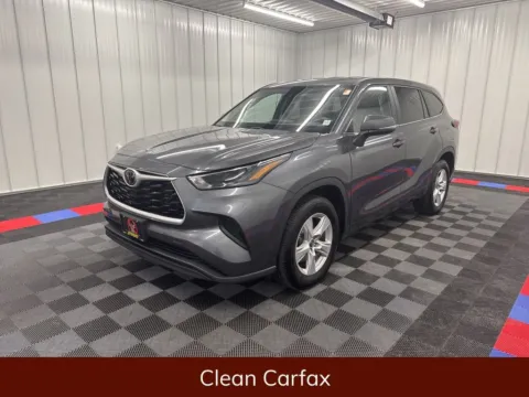 More photos of 2023 Toyota Highlander L at Bridgeland Auto Brokers, NY